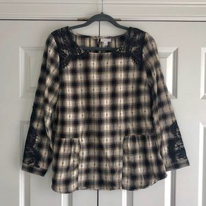Westport 1962 Plaid Top W/ Black Lace Deta…